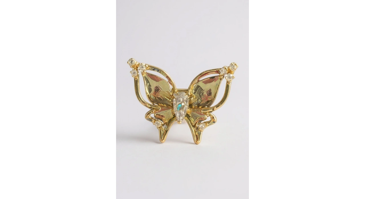 Altın Renk Kelebek Figürlü Taş Detaylı 14K Altın Kaplama TX Ear Cuff (Tek)