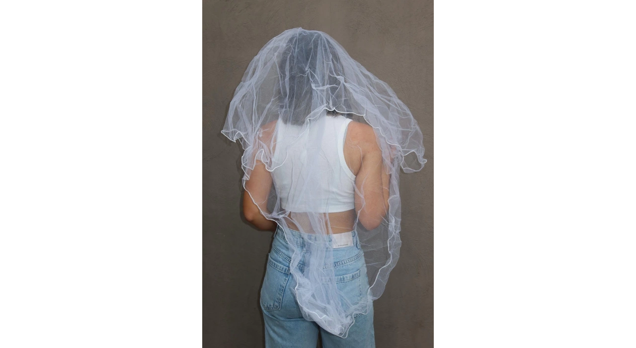 Beyaz Renk Tüllü Duvak Detaylı Bride Taç