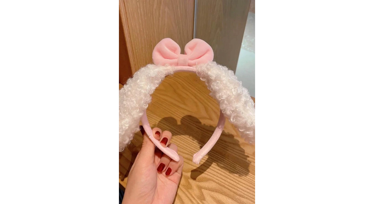 Beyaz Ve Pembe Renk Kurdele Figürlü Kulak Detaylı Peluş Taç