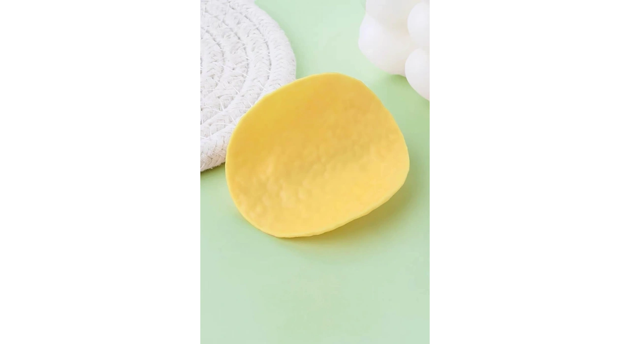 Cips Figürlü Yan Toka