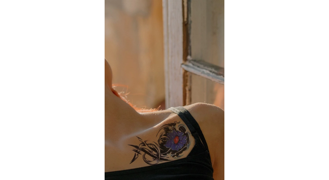 Geçici Çiçek Modelli Dövme Tattoo