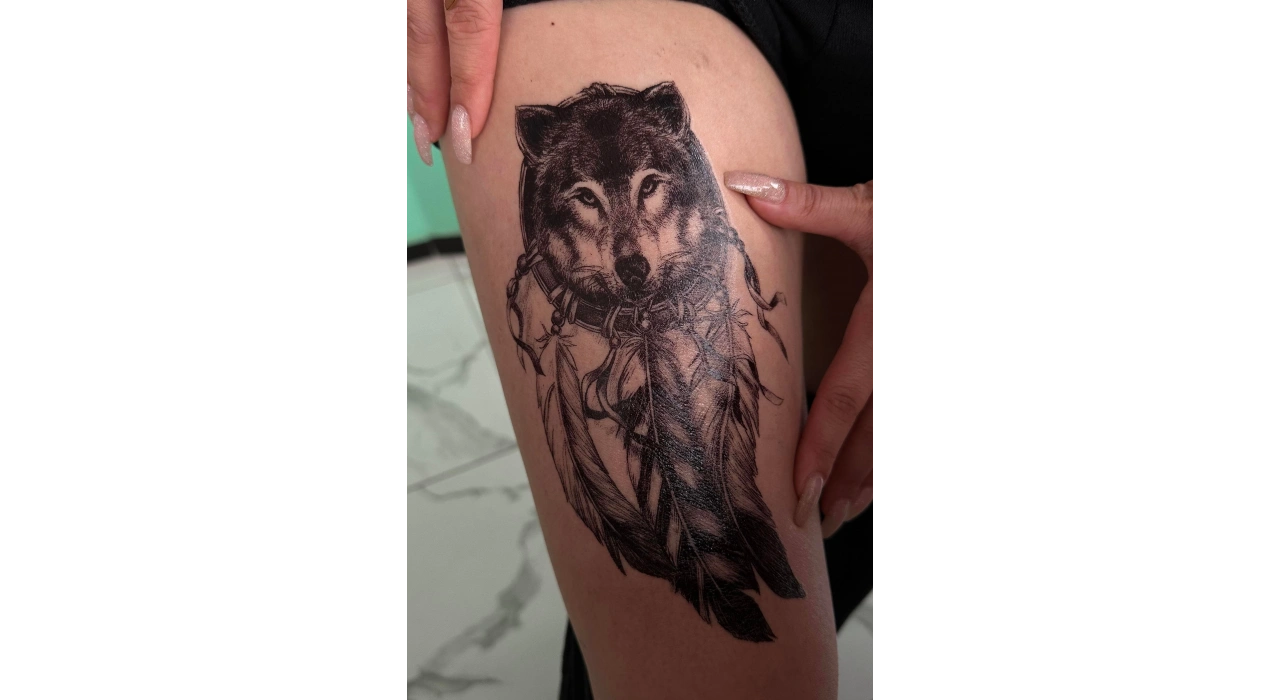 Geçici Kurt Figürlü Dövme Tatto