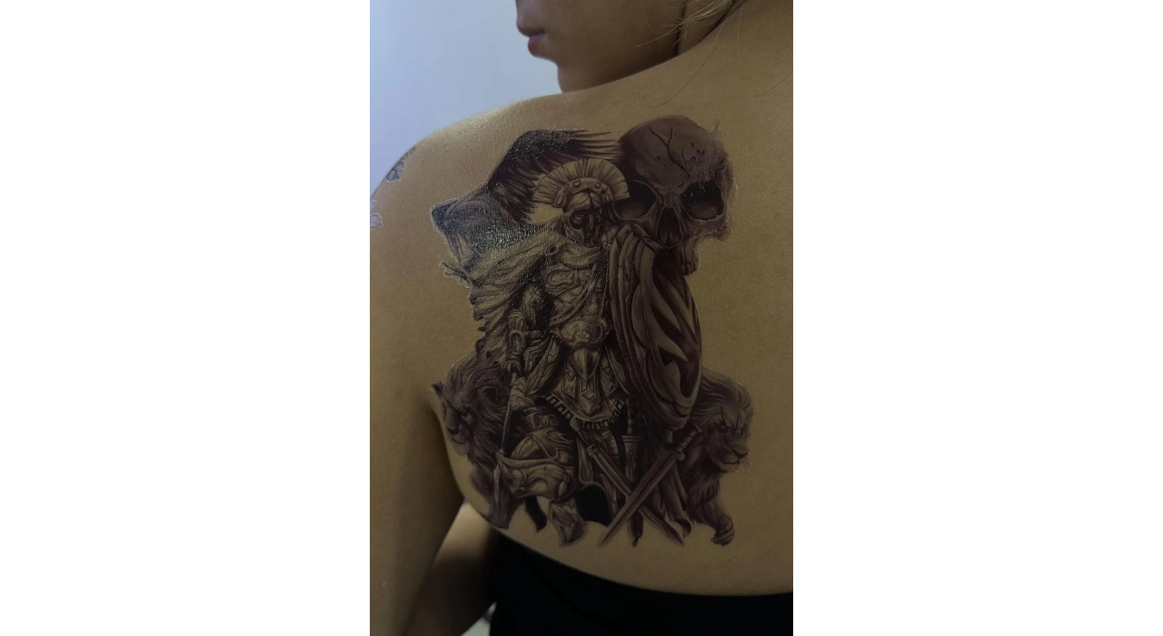 Geçici Savaşçı Figürlü Dövme Tattoo