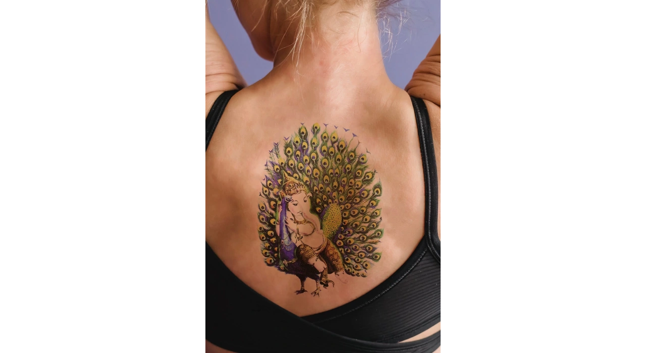 Geçici Tavuskuşu Dövme Tattoo