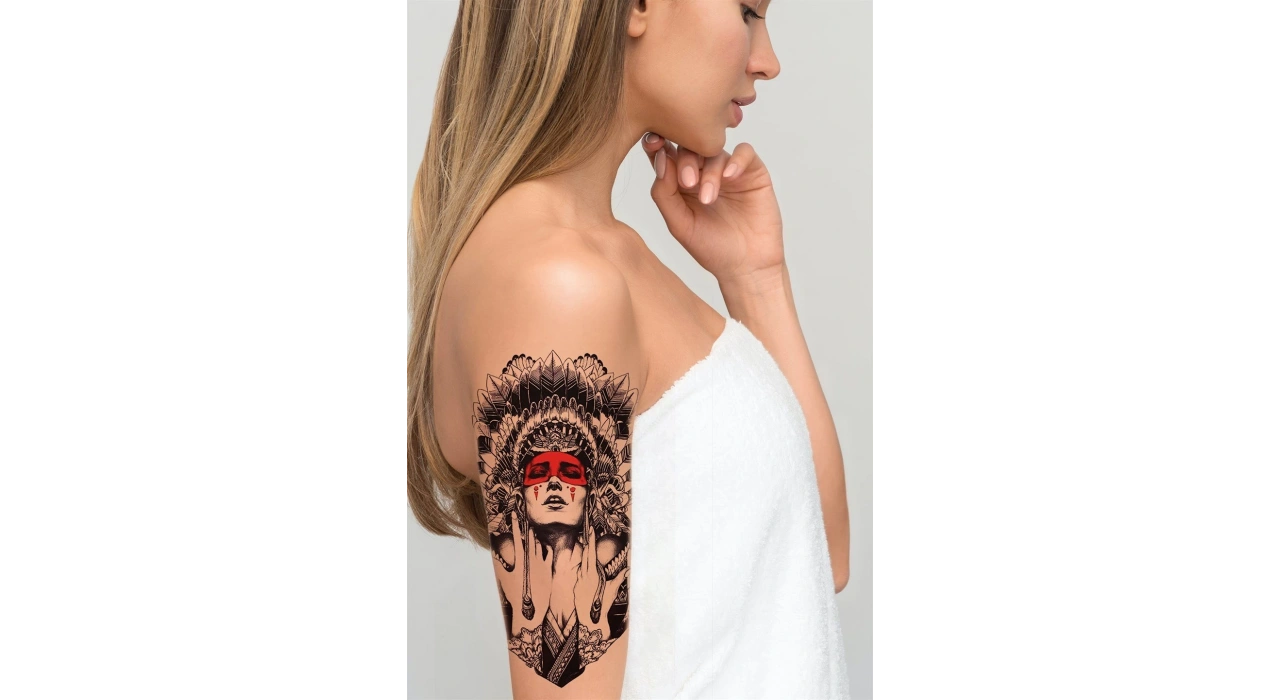 Gerçekçi Geçici Kızıldereli Kadın Dövme Tattoo