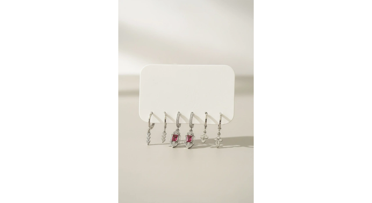 Gümüş Renk 6lı Taş Detaylı Set Küpe