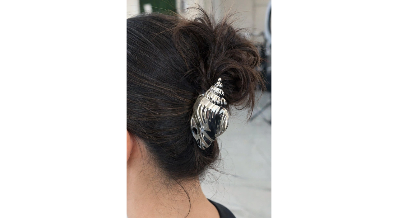 Gümüş Renk Deniz Kabuğu Figürlü Metal Mandal Toka