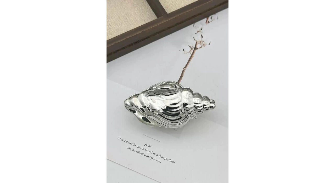 Gümüş Renk Deniz Kabuğu Figürlü Metal Mandal Toka