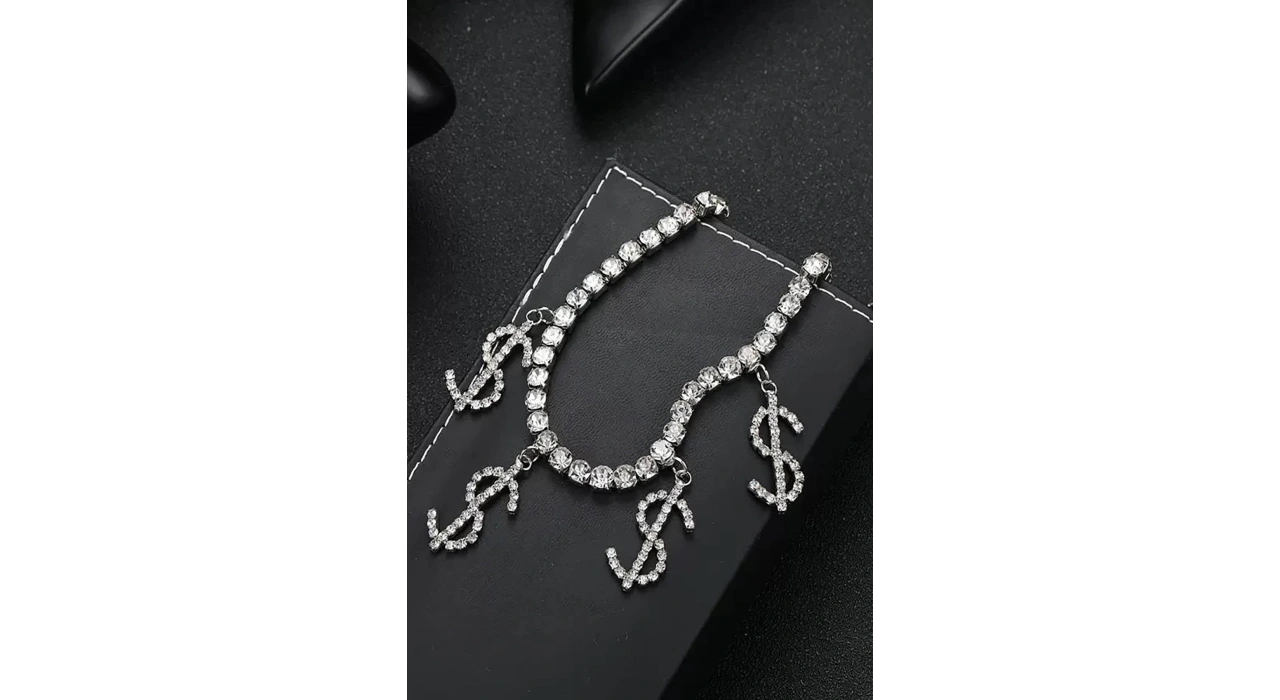 Gümüş Renk Dolar Figürlü Taş Detaylı Tasarım Halhal