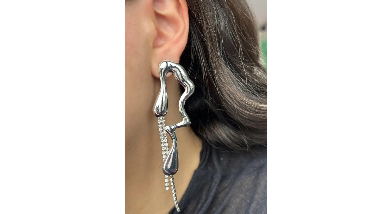 Gümüş Renk İnci Ve Taş Detaylı Abiye Küpe (Çift)