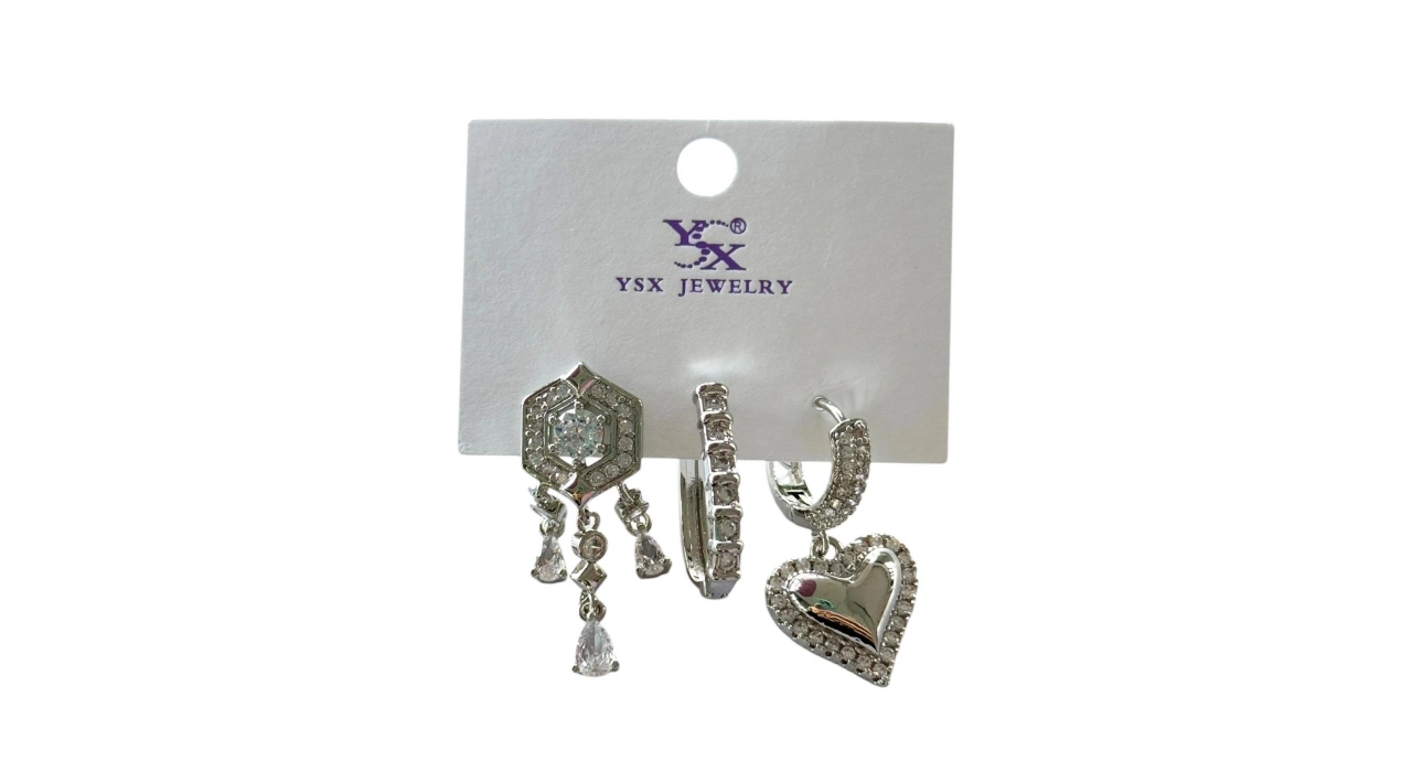 Gümüş Renk Kalp Figürlü Taş Detaylı VİP 3lü YSX Küpe Set