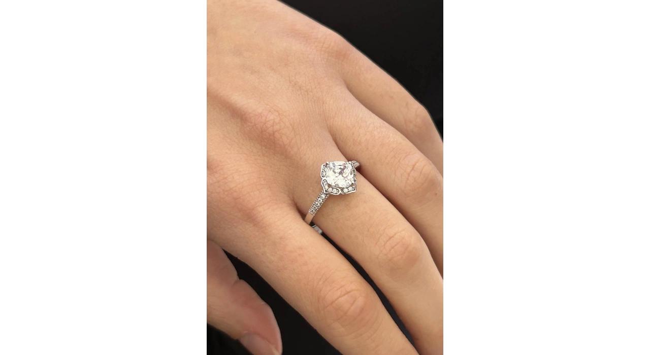 Gümüş Renk Taş Detaylı 7 Numara Xuping Yüzük