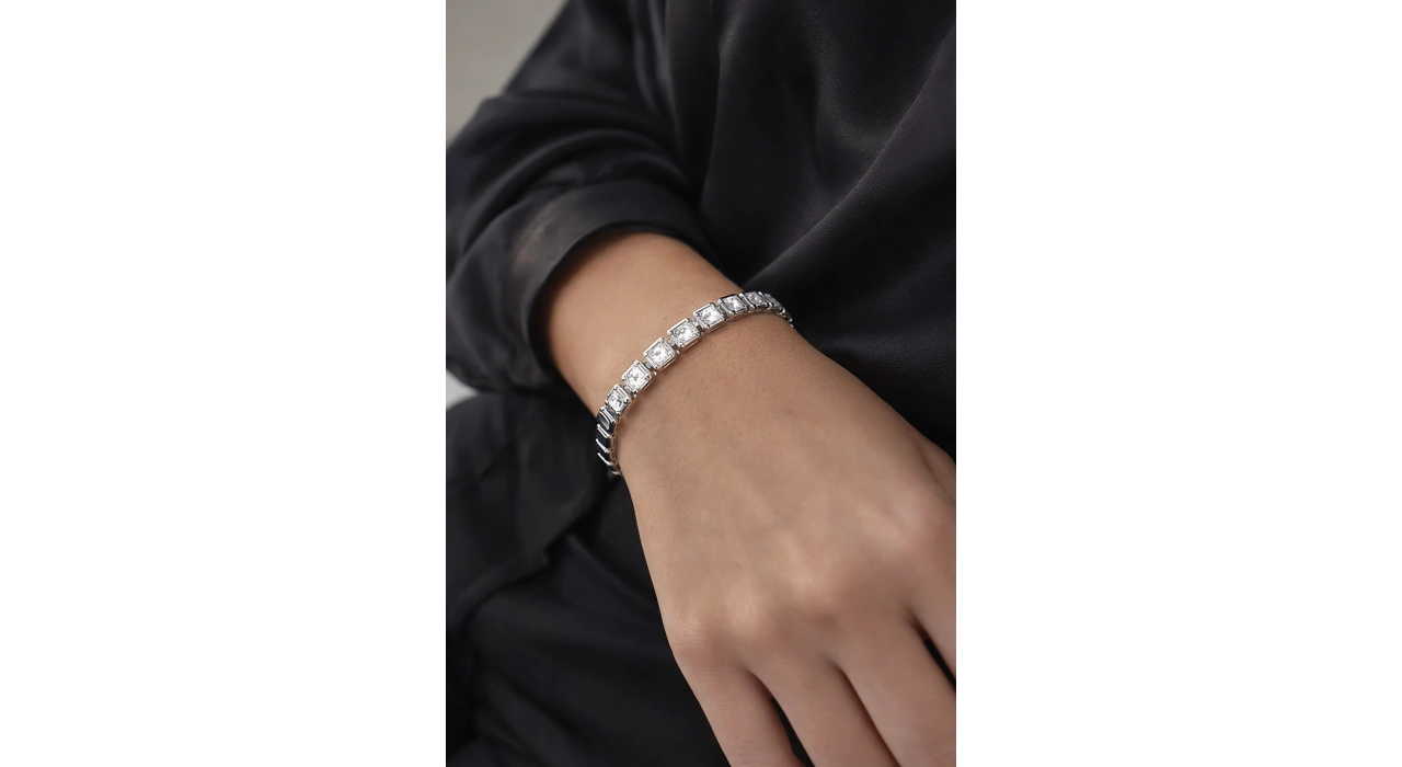 Gümüş Renk Taş Detaylı Çelik Xupıng VİP Bileklik