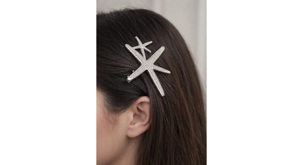 Gümüş Renk Yıldız Figürlü Yan Toka