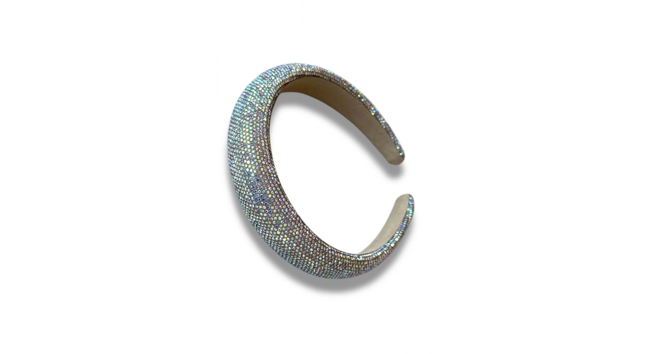 Hologramlı Gümüş Renk Kristal Taş Detaylı Taç