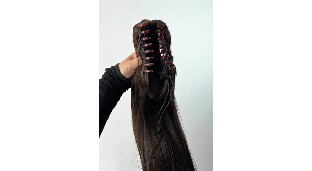 Kahverengi Tokalı At Kuyruğu Saç (Duygu)