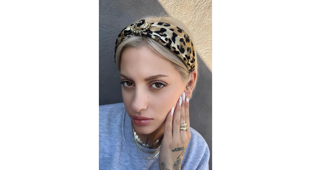 Kahverengi Ve Siyah Leopar Desenli Taç