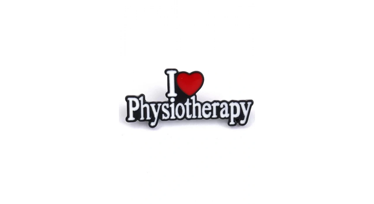 Karışık Renk I Physiotherapy Yazılı Kalp Detaylı Broş