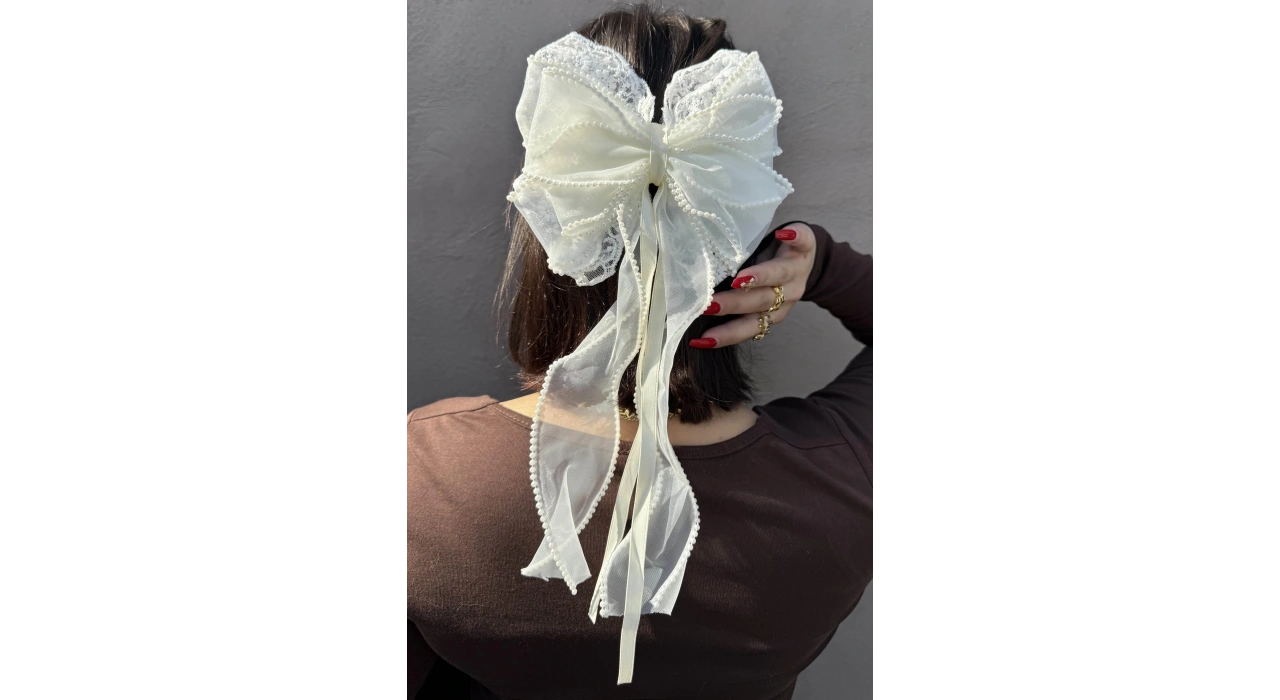 Krem Renk İnci Detaylı Otomat Toka