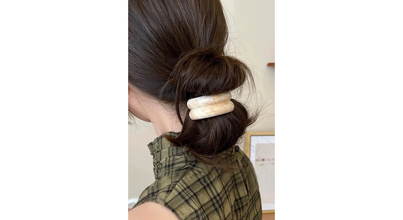 Krem Renk Kemik Lastik Toka