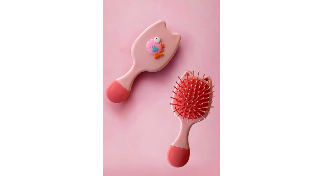 Pembe Renk Balık Figürlü Saç Tarama Fırçası/ Tarak