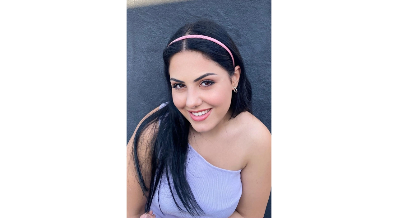 Pembe Renk İnce Taç