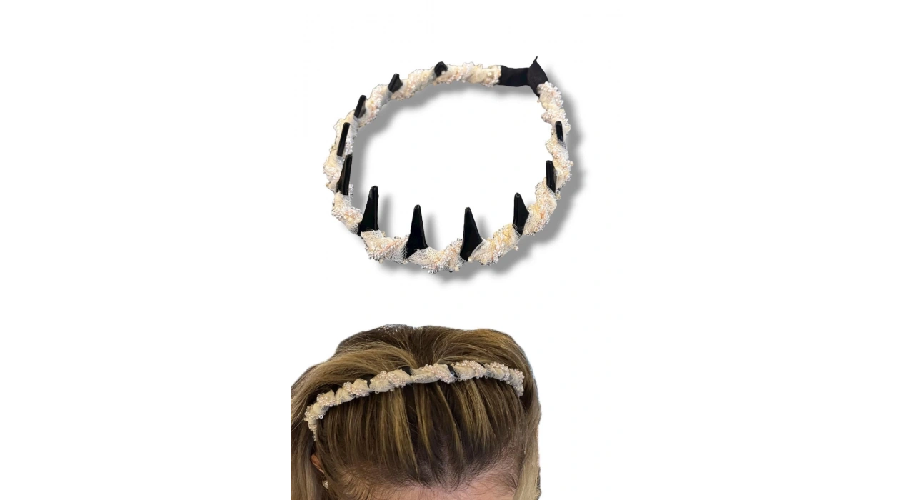 Pudra Renk Boncuk Detaylı Taraklı Taç