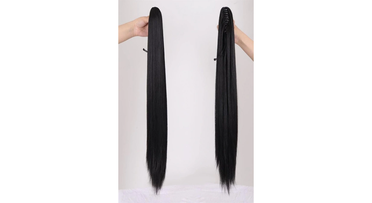 Siyah Renk Tokalı At Kuyruğu Saç