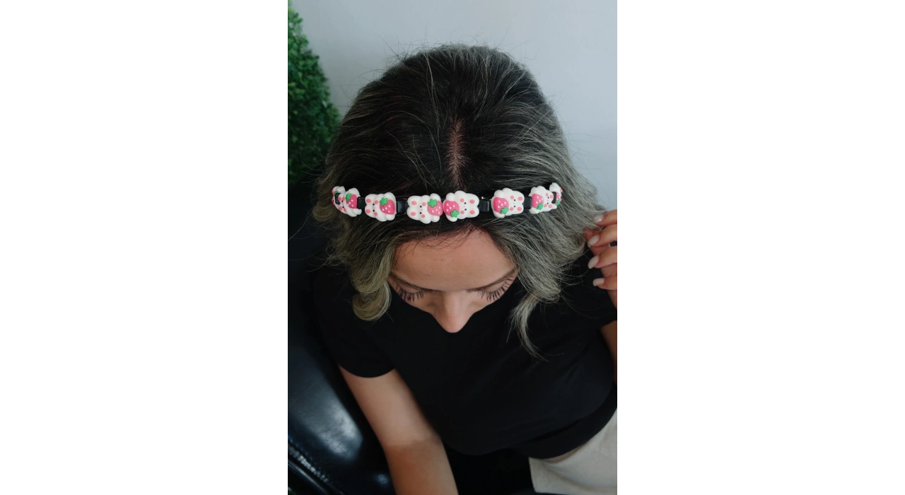 Siyah Ve Beyaz Renk Tavşan Figürlü Saç Bükücü Taç