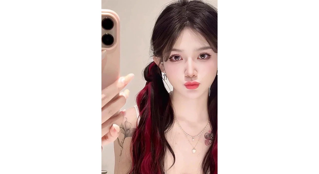 Yan Çıt Çıt Postiş / Bordo Dalgalı / 50 Cm