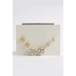 6lı Altın Renk Çiçek Figürlü Taş Detaylı Küpe Set