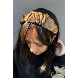 Açık Kahverengi İnci Detaylı Büzgülü Taç