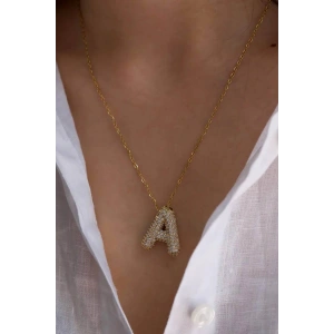 Altın Renk A Harf Taş Detaylı Çelik Kolye