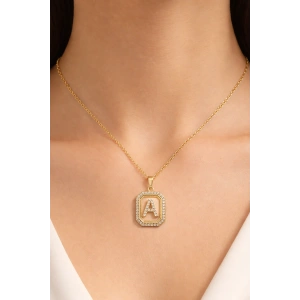 Altın Renk A Harf Taş Detaylı Çelik Kolye
