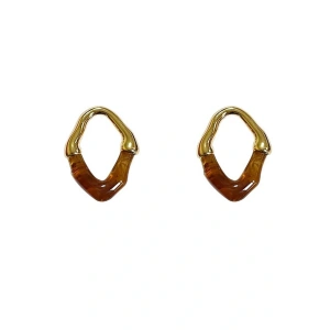 Altın Renk Asimetrik Kehribar Küpe (Çift)