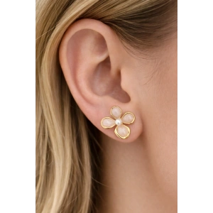 Altın Renk Çiçek Figürlü Küpe (Çift)