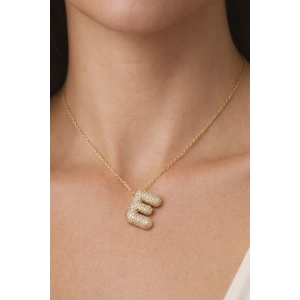 Altın Renk E Harf Taş Detaylı Çelik Kolye