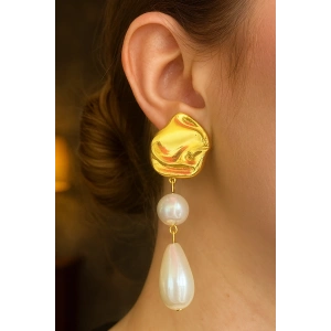 Altın Renk İnci Detaylı Küpe (Çift)