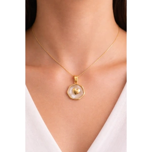 Altın Renk Kalp Figürlü Çelik Kolye