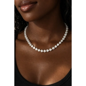 Altın Renk Kalp Figürlü İnci Kolye