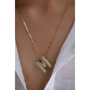 Altın Renk M Harf Taş Detaylı Çelik Kolye