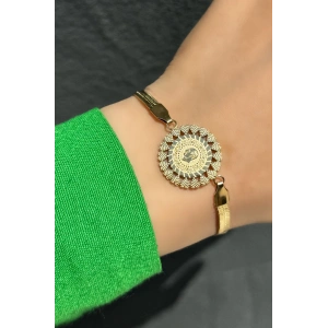 Altın Renk Madalyon Detaylı Çelik Bileklik
