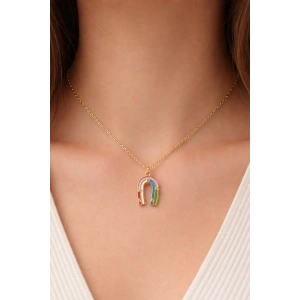 Altın Renk Nal Figürlü Çelik Kolye