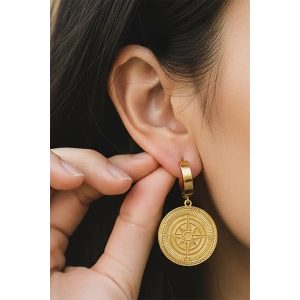 Altın Renk Pusula Figürlü Çelik Küpe (Çift)