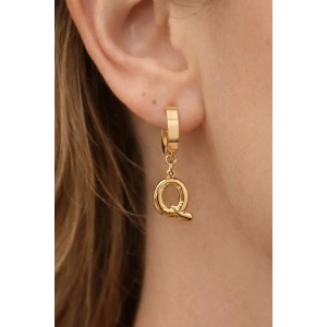 Altın Renk Q Harf Çelik Küpe (Çift)