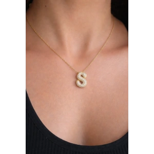 Altın Renk S Harf Taş Detaylı Çelik Kolye