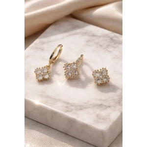 Altın Renk Taş Detaylı 3lü YSX Küpe Set