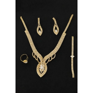 Altın Renk Taş Detaylı 4lü Abiye Set