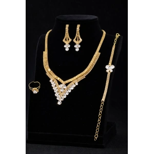 Altın Renk Taş Detaylı 4lü Abiye Set