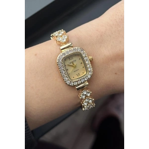 Altın Renk Taş Detaylı Çelik Kordonlu Kadın Saat